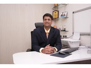 Dr. Tanay Prabhoo place picture